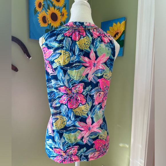 Lilly Pulitzer Essie Tank Top in Tiger Lilly Pink Blue Size Small - Picture 2 of 5